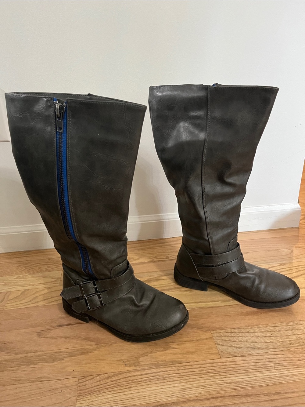 Women's Tall Dark Gray Leather-Look Boots with Blue Accent